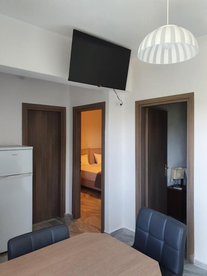 Kiki Studios Kalamákion Exteriör bild